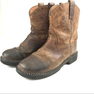 Ariat Cowboy Boots Youth size 2 boys 2 girls 2